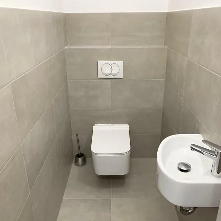 Apartment Exclusive - C. Apartman *